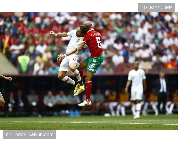 “速报：卢顿0-2不敌纽卡斯尔，保级形势急转直下”